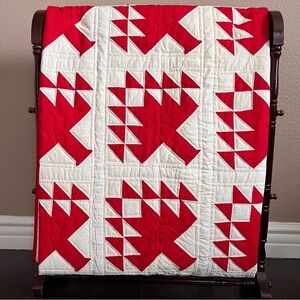 75”x86” Vintage/Antique Handmade and Hand Stitched “Pine Tree Quilt”.
